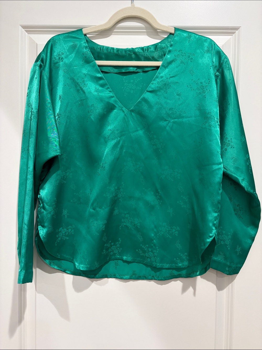3 for $25! Women’s Emerald Satin V-Neck Floral Print Blouse